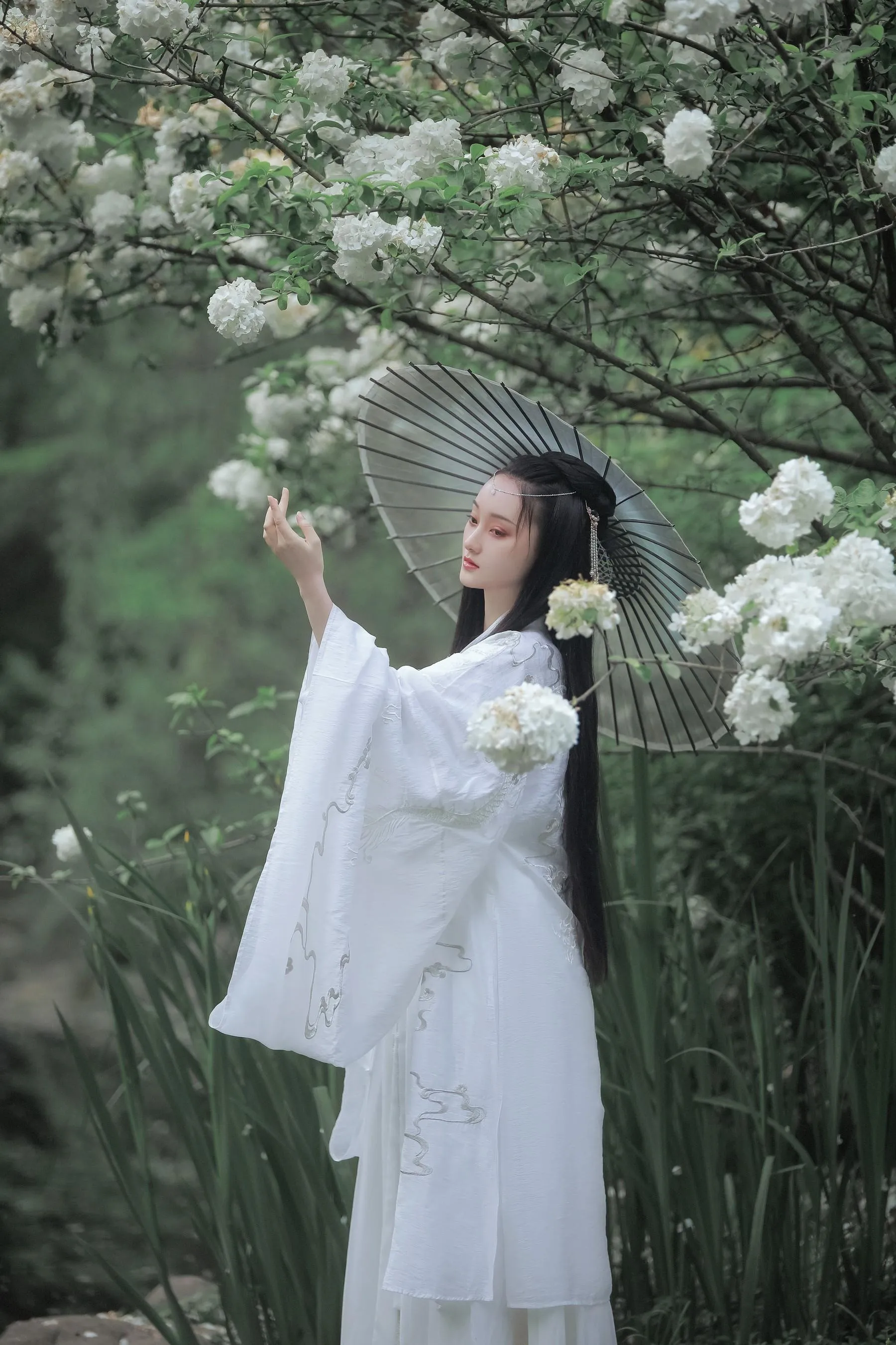 [艺图语] 2022.06.15 琼花并貌 云之是小狐狸吖 [22P]插图6